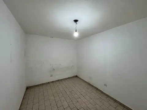 Depto Tipo Casa 4 ambientes con 1 baño