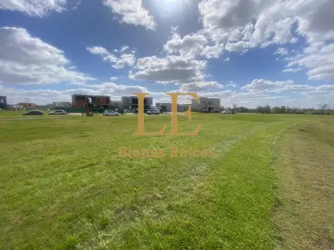 Venta Lote Puertos del Lago / RIBERAS