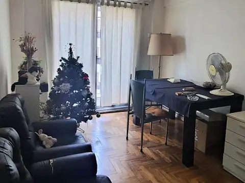 Departamento en Monte Castro