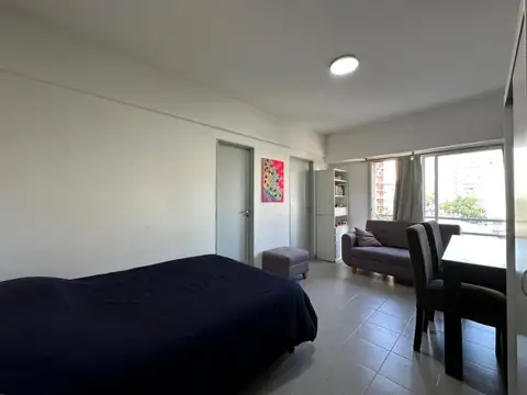 Alquiler Monoambiente con Vista Cid Campeador