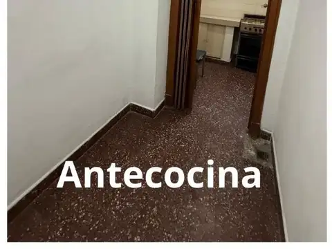 Vélez Sársfield 4900, Piso 2
