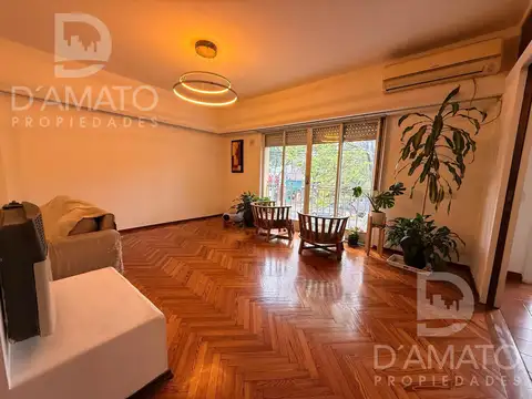 PH 4 Ambientes con Patio, Terraza y Entrada Independiente · Frente · Mataderos