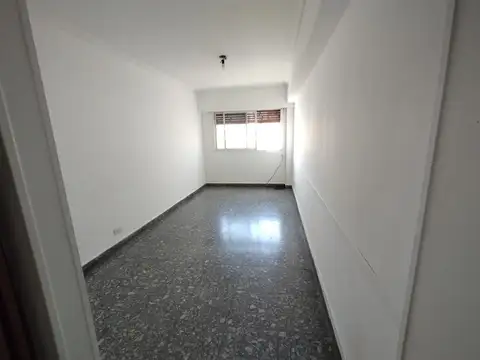 Departamento en Venta en Mataderos, USD 98.000