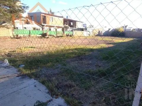 Terreno en ALQUILER - B° Huiliches CENTRO OESTE - NQN 1000m2