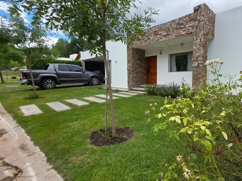 Casa - Venta - Argentina, Juana Koslay