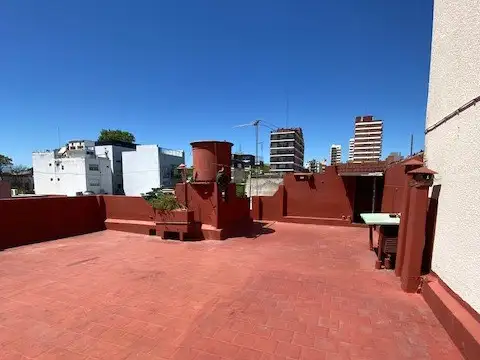 Depto Tipo Casa en Venta de 4 ambientes