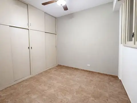 VENTA DEPARTAMENTO 2 AMB EN PLANTA BAJA CON PATIO
