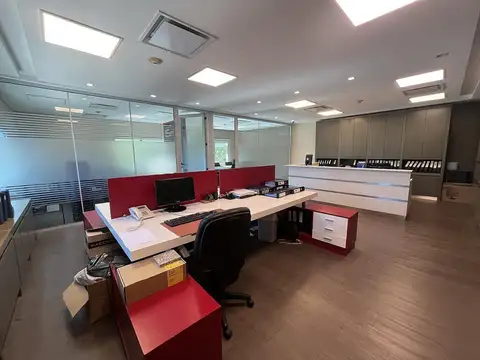 Oficina en Alquiler en Pilar, USD 3.800