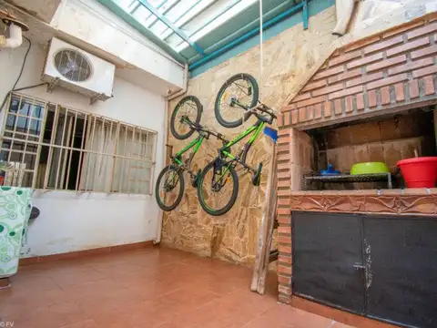 Depto Tipo Casa en Venta 36 años