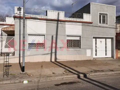 Casa en Venta en Villa Lynch, USD 108.000