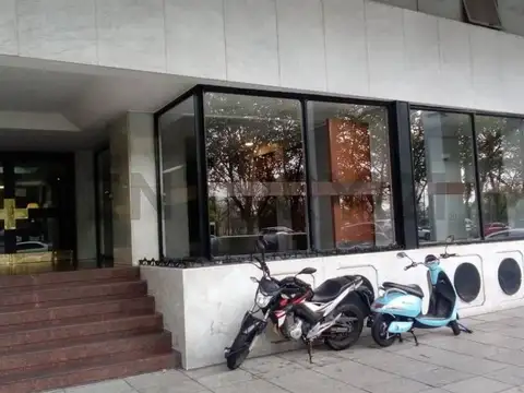 Libertador 1000, Piso 4