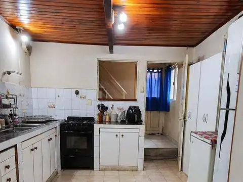 Venta PH 4 amb con lote propio, quincho y pileta