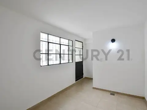 PH 2 Dormitorios con Patio y Parrilla – La Plata, Calle 5 e/ 72 y 73