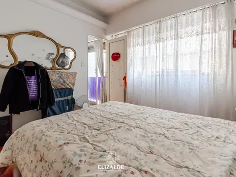 Coronel Diaz  y Av. Santa Fe - 2 amb - Alto Palermo -  Venta