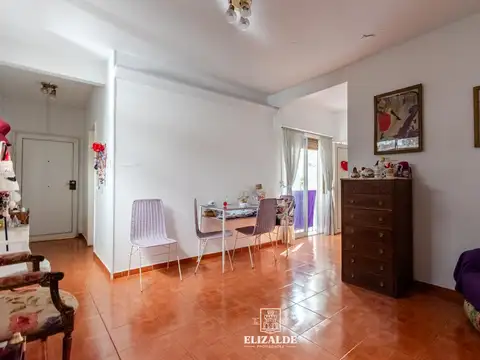 Coronel Diaz  y Av. Santa Fe - 2 amb - Alto Palermo -  Venta