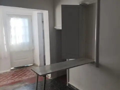VENTA CASA 3 DORMITORIOS + DPTO BARRIO MARECHAL