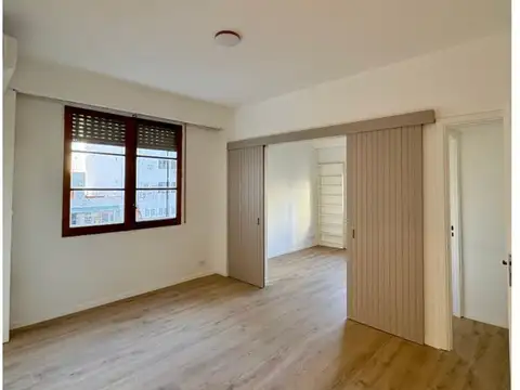 VENTA DEPARTAMENTO TRES AMBIENTES REFACCIONADO