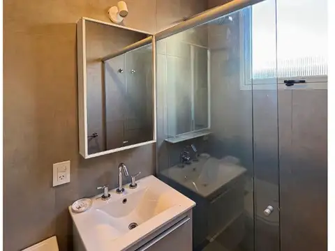 VENTA DEPARTAMENTO TRES AMBIENTES REFACCIONADO