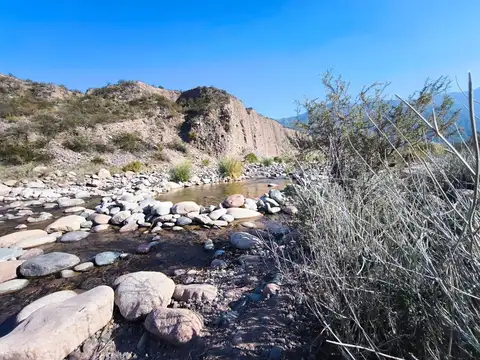 Terreno en Venta en Blanco Encalada, USD 44.000