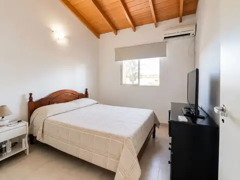 Depto Tipo Casa en Venta de 2 ambientes