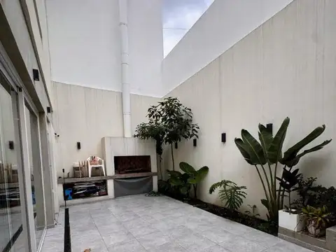 Casa en Venta en Villa del Parque, USD 447.500