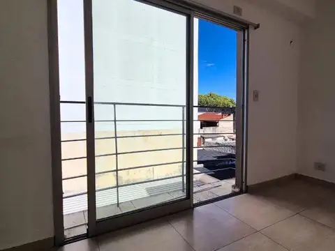 Departamento Monoambiente  en Venta en Sáenz Peña, Tres de Febrero, G.B.A. Zona Oeste