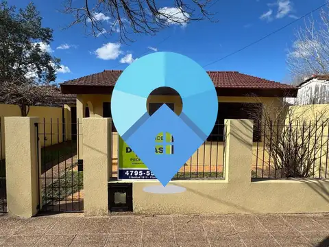Casa - Venta - Argentina, Mar de Ajó - tucuman 800