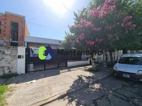 CASA EN VENTA EN BERAZATEGUI DE 4 AMBIENTESCON PILETA