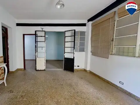 Depto Tipo Casa en Venta 52 años