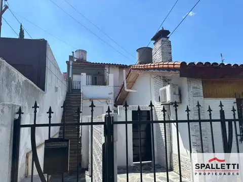 Depto Tipo Casa en Alquiler de 2 ambientes