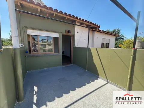 Depto Tipo Casa en Alquiler de 1 dormitorio