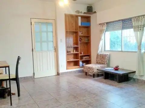 REPUBLICA 6453. Entre Rio negro y Alsina