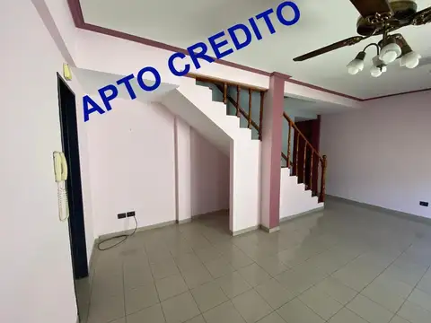 Duplex de 3 Amb. En 1er Piso C/Ptio y Terraza Palmar 7100