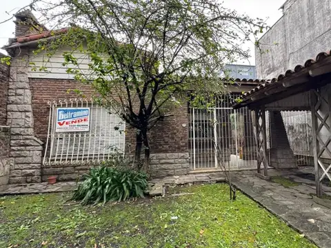 Casa en venta en Merlo centro