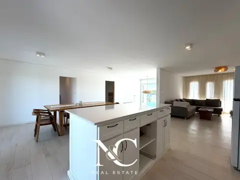 Casa en Venta en Costa Esmeralda, USD 325.000