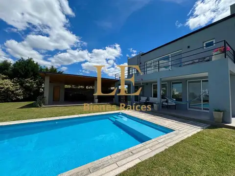 Casa en Venta al Noroeste