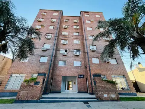 DEPARTAMENTO DE 2 DORMITORIOS CON COCHERA
