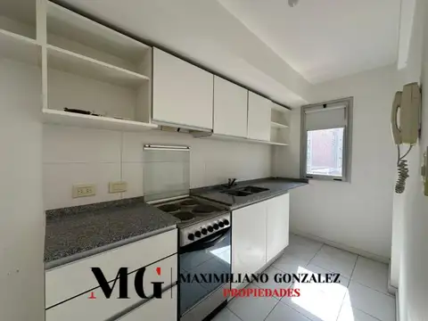 Departamento en Alquiler en Castelar Norte, $ 800.000