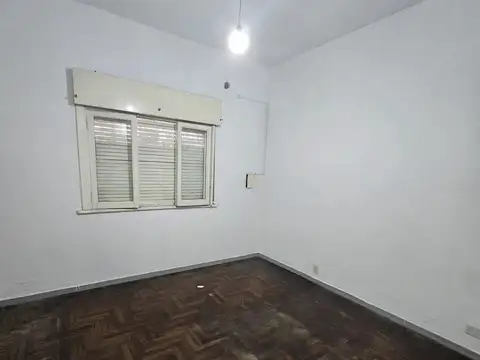 Depto Tipo Casa en Alquiler de 3 ambientes