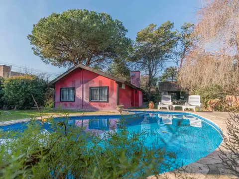 Venta de casa en Barrio Parque El Rocío, Del Viso, Pilar