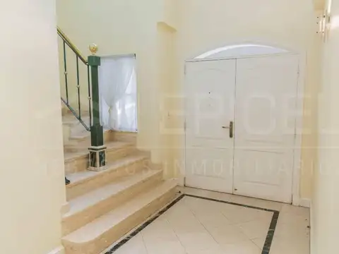 Casa en Alquiler de 3 dormitorios