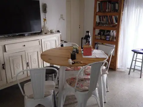 Montevideo 1700, Piso PB