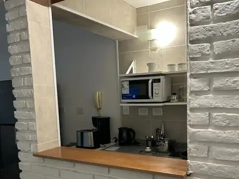 Uruguay 600, Piso 6