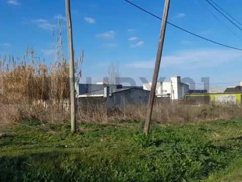 Terreno en Venta 20  mts Frente