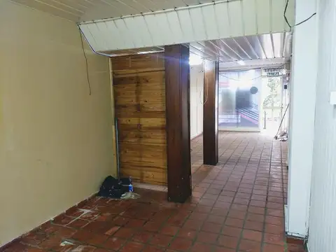 Local en Venta en Vicente López, USD 142.000