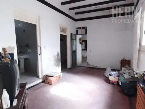 CASA TIPO PH CON PATIO, EN PLANTA BAJA QUILMES CENTRO