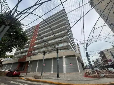VENTA DEPARTAMENTO DOS AMBIENTES EN CASEROS
