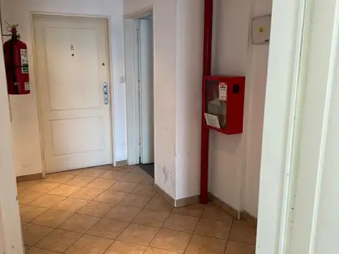 Monoambiente c/ Balcon frente - Muy bajas expensas