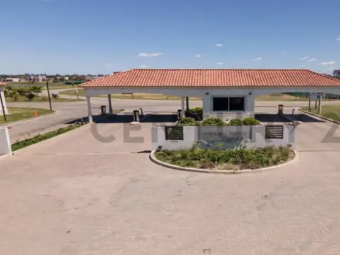 Lote en venta a la laguna en Magallanes, Pueblos del Plata