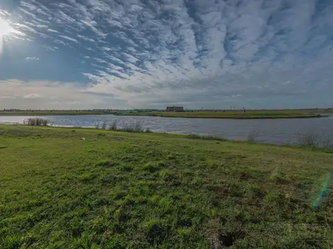 Terreno en Venta en Puertos - Barrio Amarras, USD 290.000